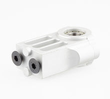 Load image into Gallery viewer, GDS Racing Middle Shaft Transmition Bracket Silver Losi RCMK XCR 900 1000 1200